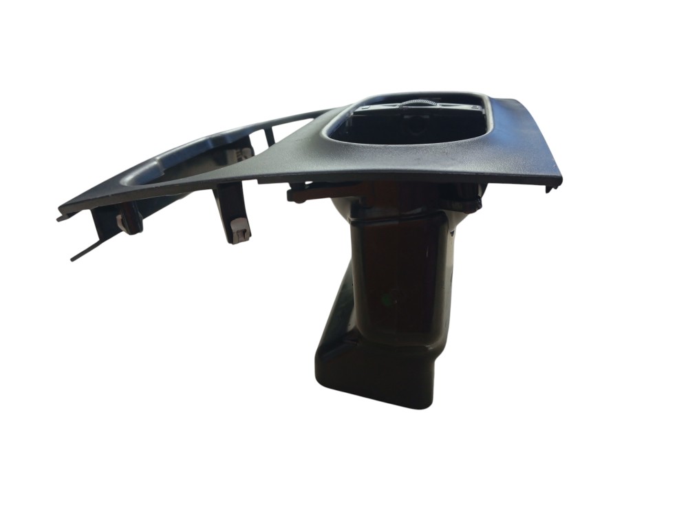 MOLDURA DO PAINEL CENTRAL DIFUSOR DE AR FIAT STRADA 2013/18 5
