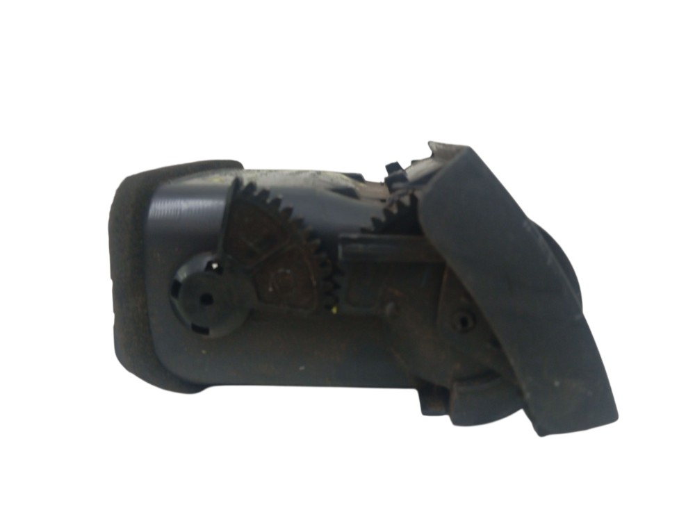 Difusor saida de ar lado esquerdo Toyota Corolla 2003/08 4
