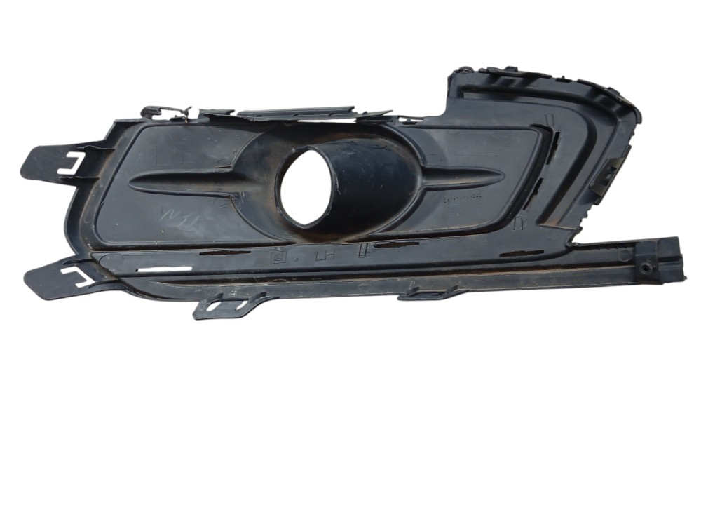 MOLDURA GRADE FAROL DE MILHA CHEVROLET CRUZE 2015/18 4