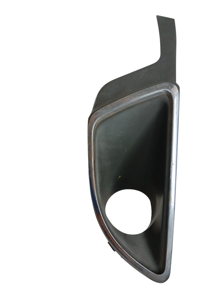MOLDURA FAROL DE MILHA FIAT SIENA 
2012/13 L/E 1