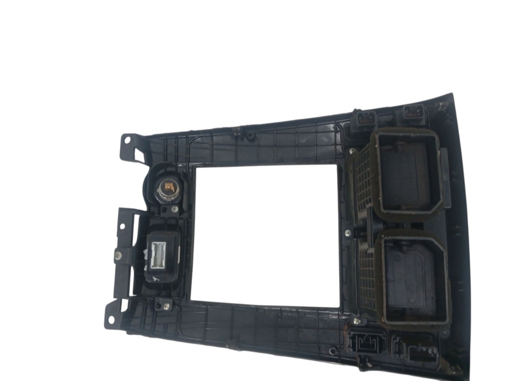 Moldura Multimidia Difusor Central Hyundai Tucson 2015 Detal 6