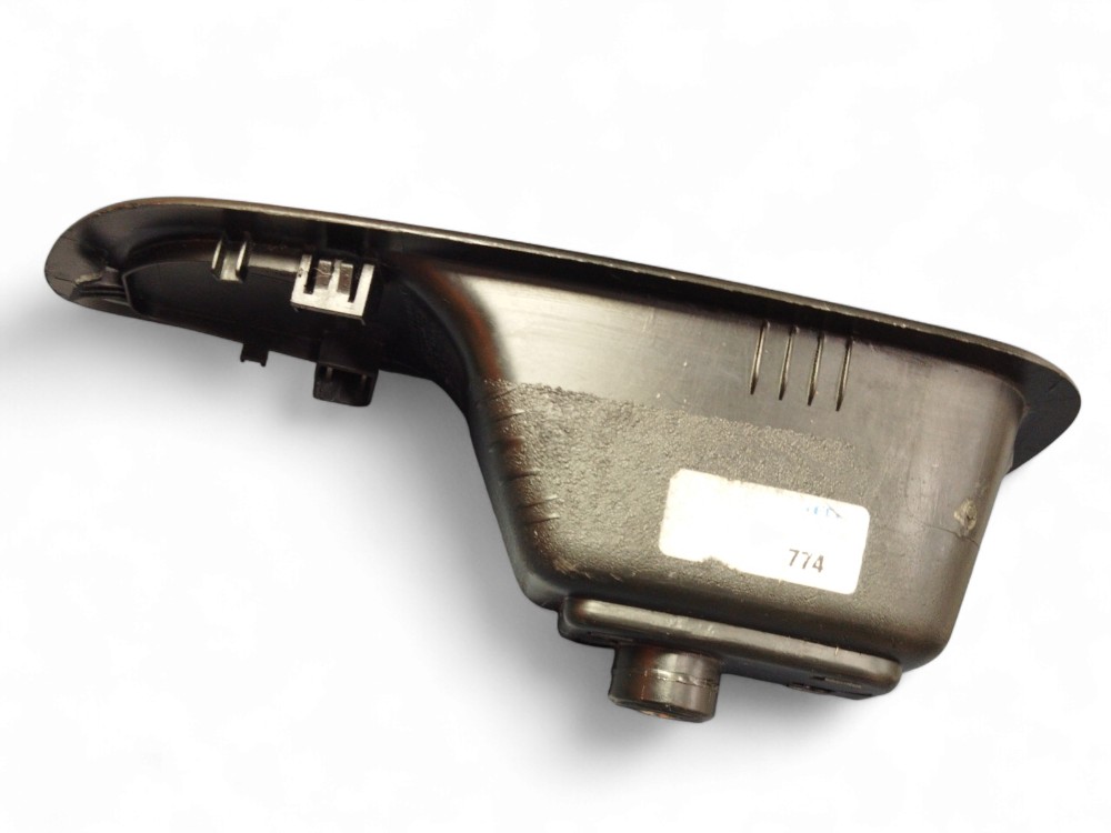 MOLDURA PUXADOR TRASEIRO L/D FIAT ARGO 2019 A 2024 3
