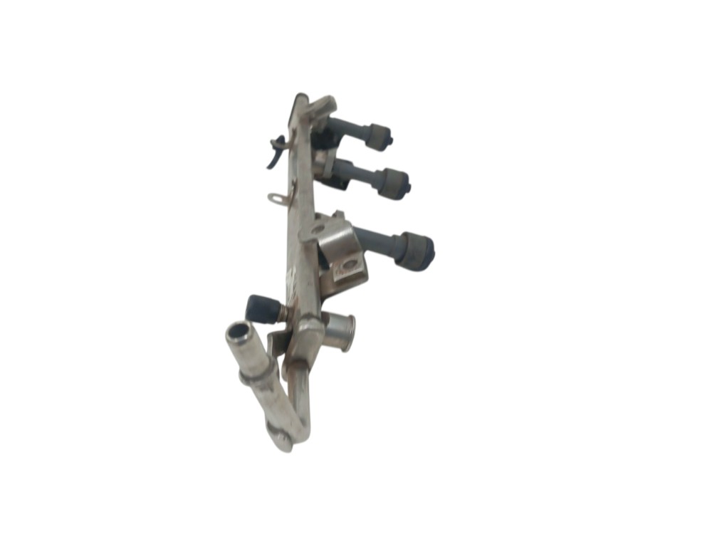 Flauta injetores com bicos Bmw X1 2015/19 3