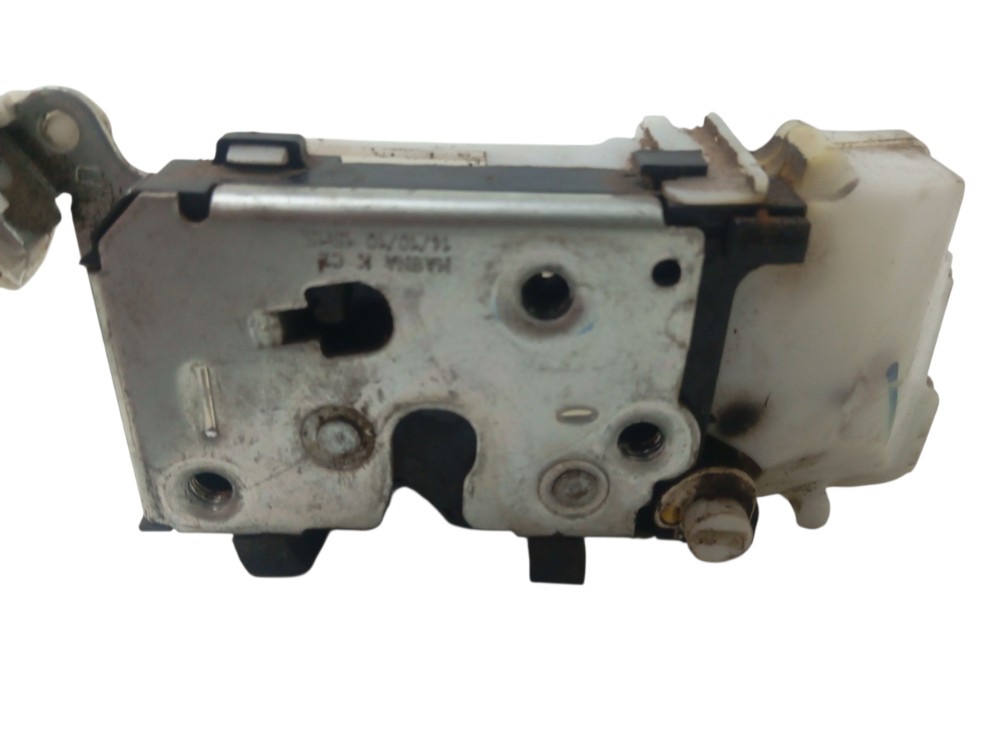 Fechadura porta traseira direita Chevrolet prisma 2008/10 4