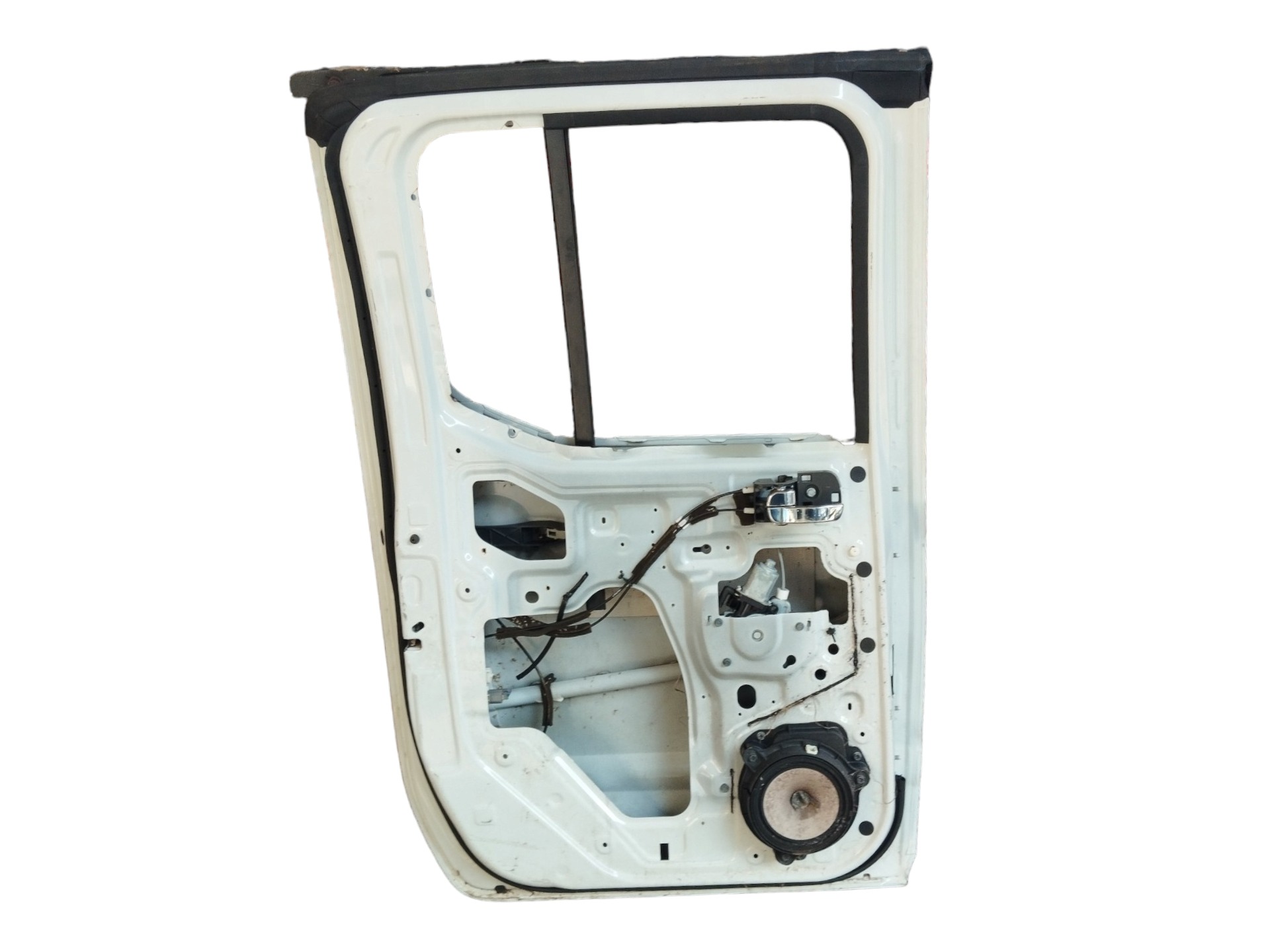 Porta Traseira L/e Nissan Frontier 2013/16 C/detalhes – Traseira – Esquerda – Branca 4