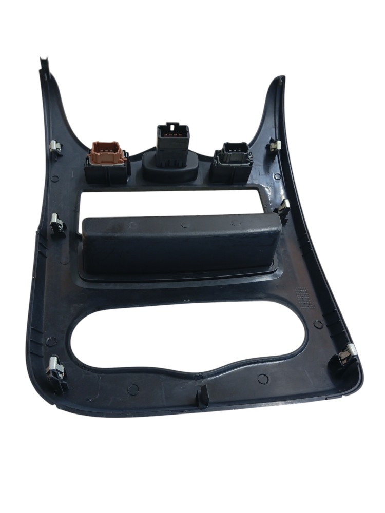 MOLDURA PAINEL CENTRAL RÁDIO RENAULT LOGAN 2011/16 2