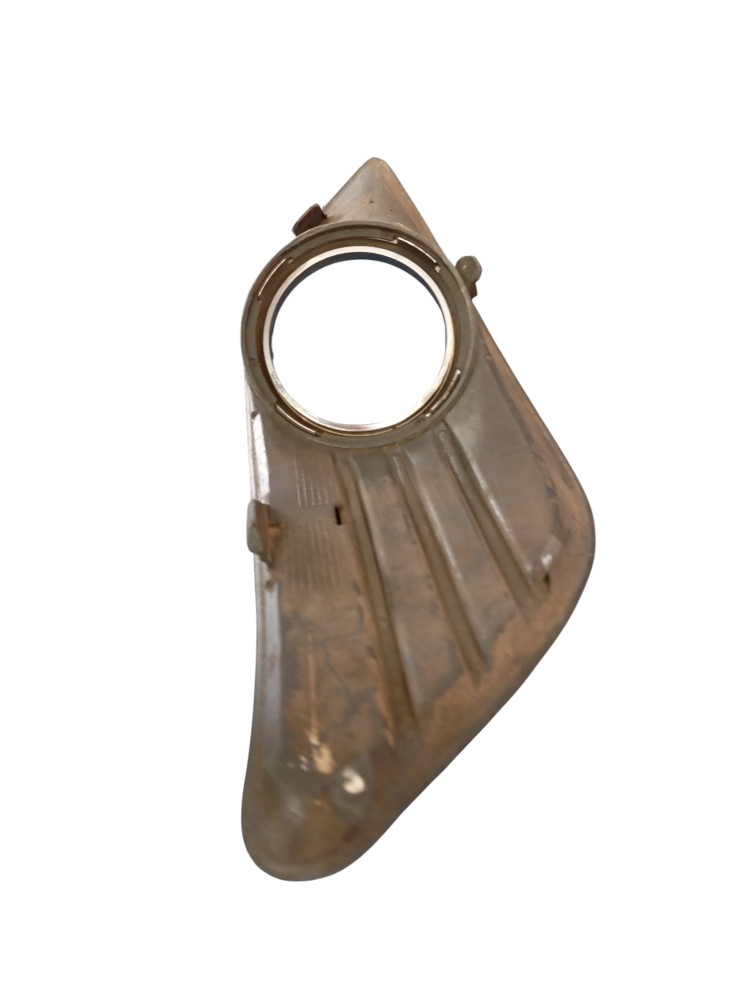 Moldura Farol De Milha Ford Focus 09/13 L/d 4