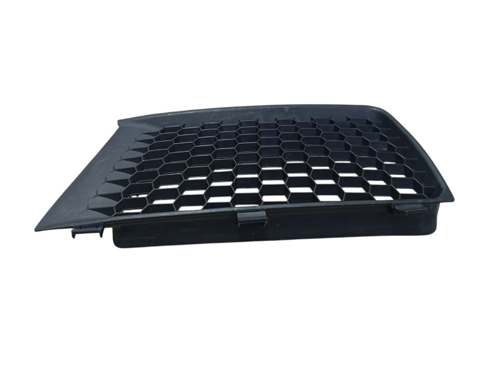 GRADE PARA-CHOQUE DIANTEIRO L/E RENAULT SANDERO 08/10 5