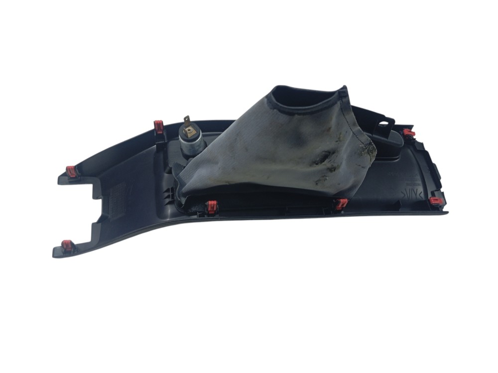 Moldura Coifa Lavanca Freio Mão Console Yaris 2019 5