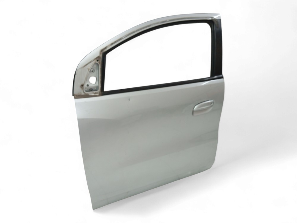 Porta Dianteira L/e Chevrolet Spin 2012 A 2022 C/detalhes Dianteira Esquerdo Prata 3