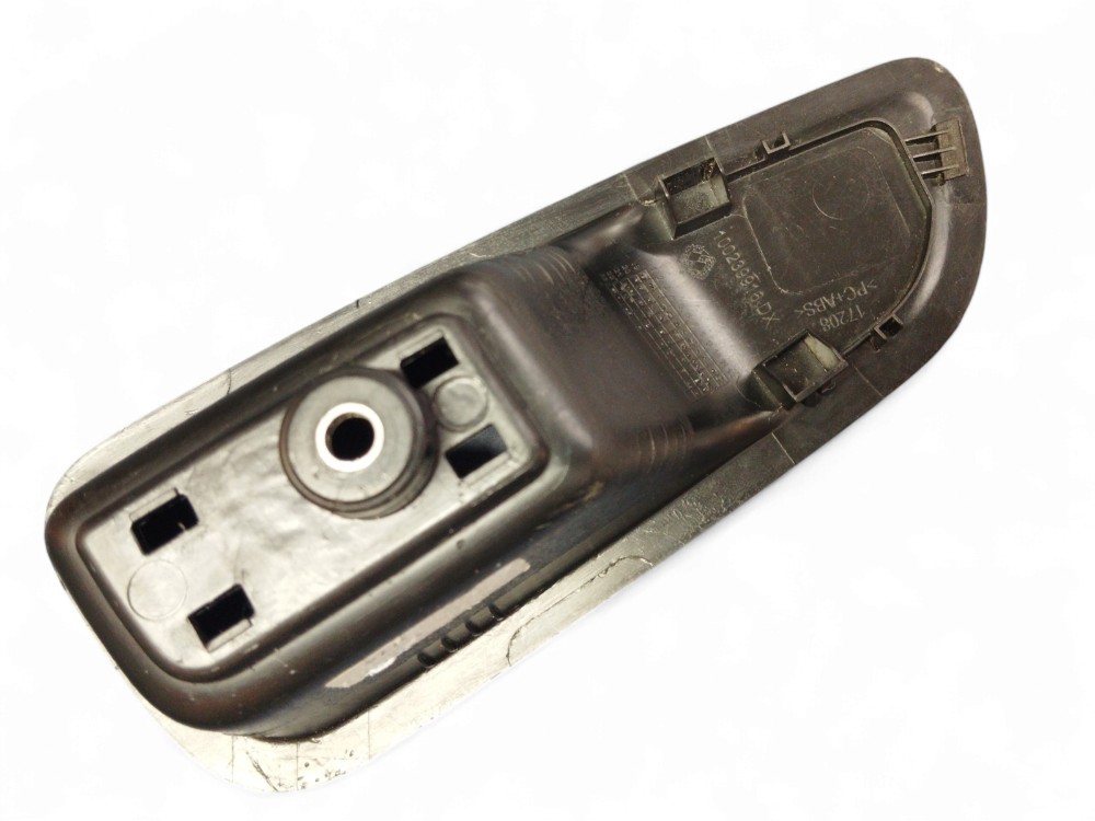 MOLDURA PUXADOR TRASEIRO L/D FIAT ARGO 2019 A 2024 5