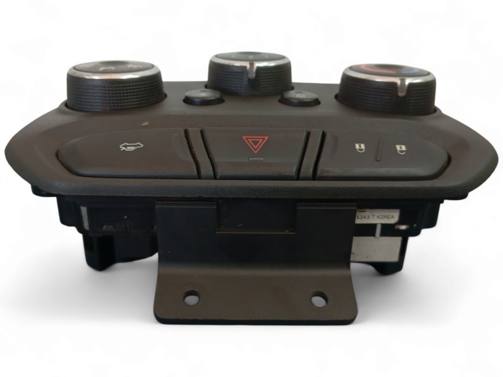 Comando Ar Condicionado Cobalt/onix/spim/sonic Original 3