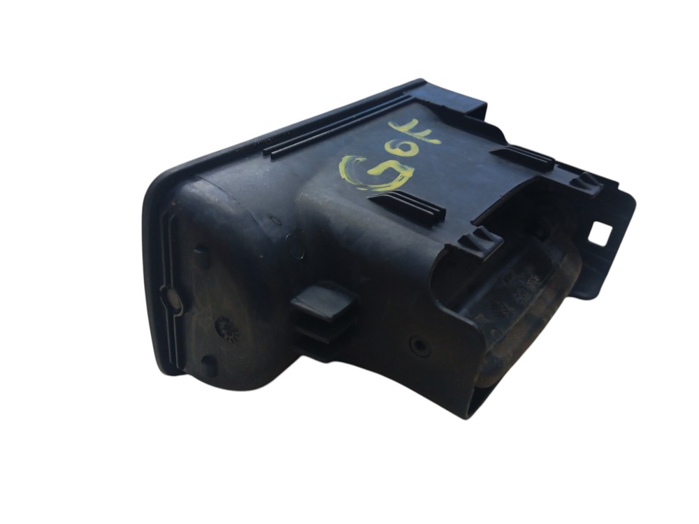 DIFUSOR DE AR DIREITO VOLKSWAGEN GOLF 1999/08 4