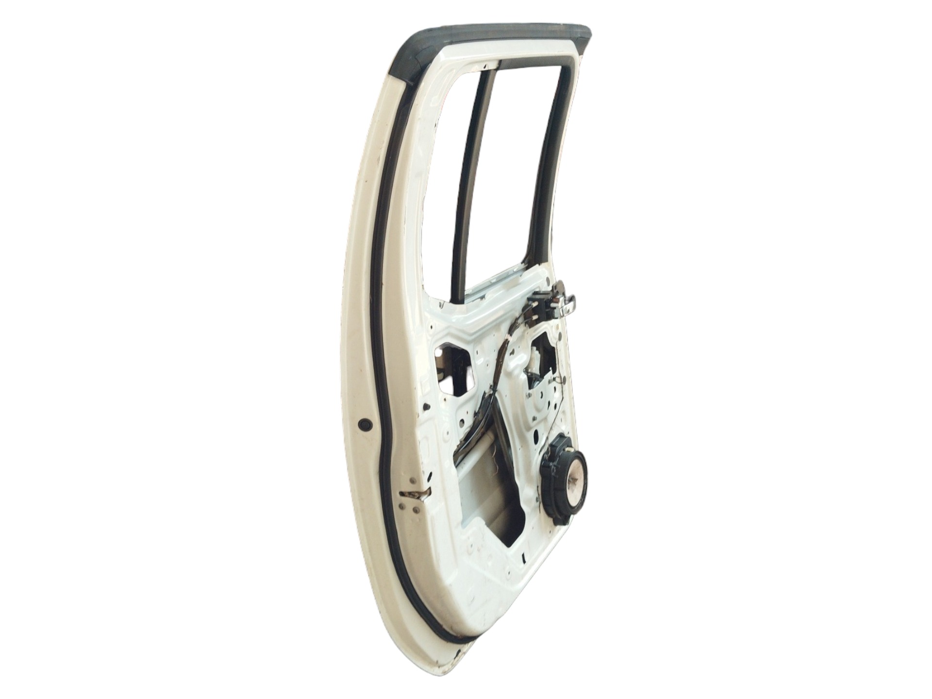 Porta Traseira L/e Nissan Frontier 2013/16 C/detalhes – Traseira – Esquerda – Branca 6