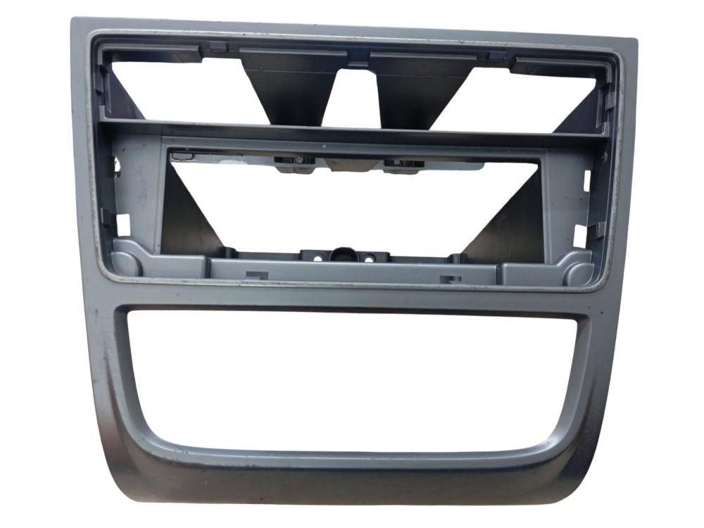 MOLDURA DO PAINEL DO RÁDIO VOLKSWAGEN GOL SAVEIRO 2009/12