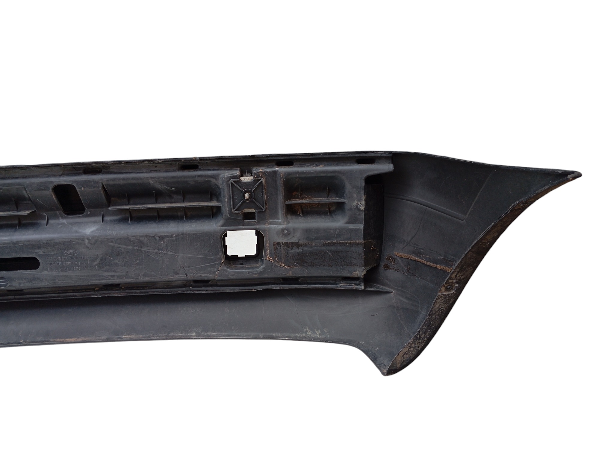 PARACHOQUE TRASEIRO FORD FIESTA 1996 A 2000 6