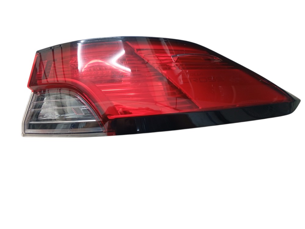 lanterna traseira DIREITA TOYOTA COROLLA CROSS 2021/23 2