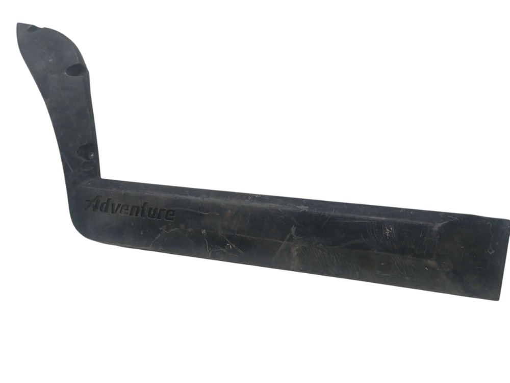Moldura Friso Traseiro Direito Fiat Palio Weekend 2012/13 1