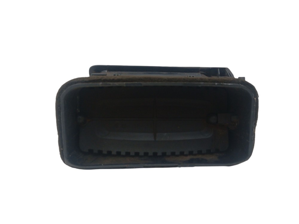 Difusor saida de ar lado esquerdo Toyota Corolla 2003/08 3