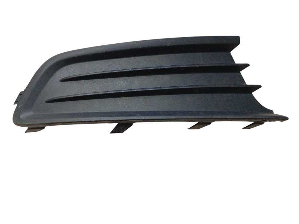 Moldura Grade Do Farol De Milha Direito Volkswagen Gol G6 16 1