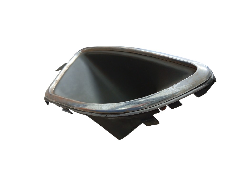 MOLDURA FAROL DE MILHA FIAT SIENA 
2012/13 L/E 2