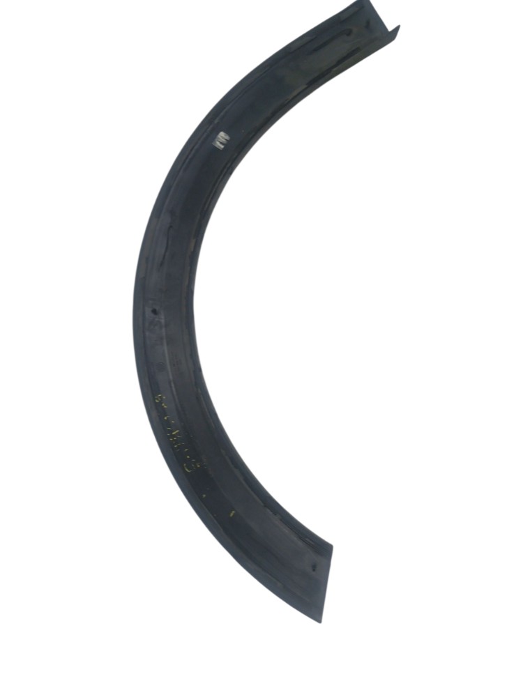Moldura paralama Dianteiro Direito Saveiro G5 2009-2010/13 5