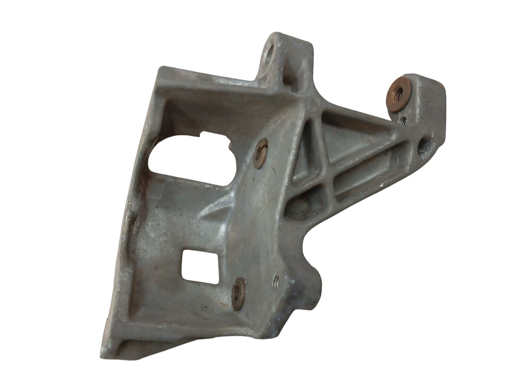 Suporte Bomba Direção Hidráulica Vw Golf 98 3
