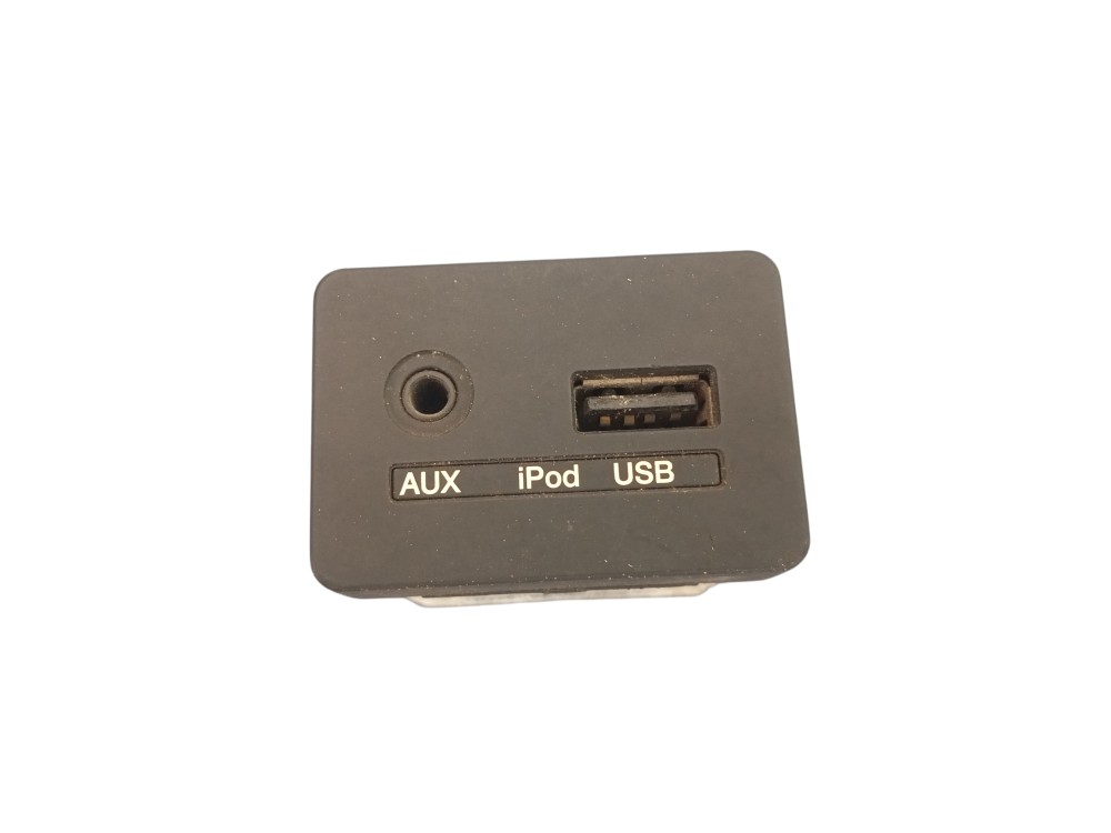 Entrada Usb/auxiliar Hyundai Tucson 2010 2