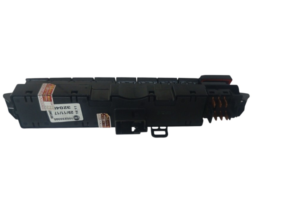 Botão alerta Luz Caçamba Fiat Strada 2016/18 4