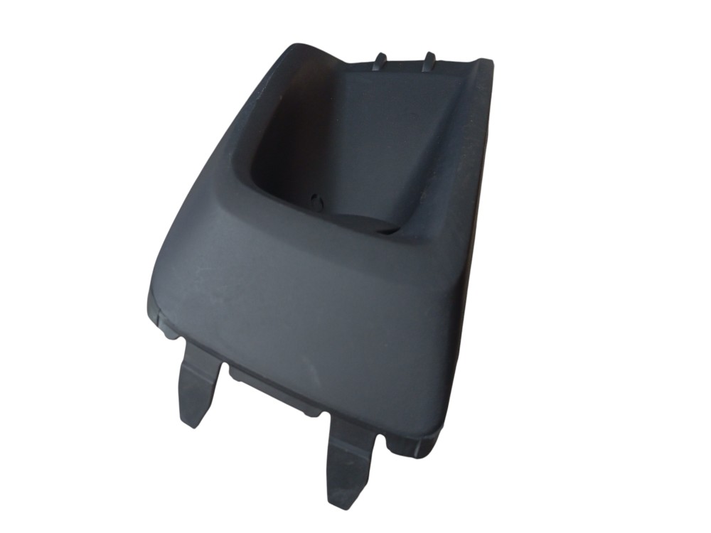 Moldura Grade Milha Parachoque Vw Saveiro Gol G6 2014 L/e 5