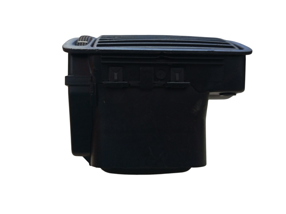 Moldura Difusor De Ar Lado Esquerdo Vw Golf Bora 1997/2005 6