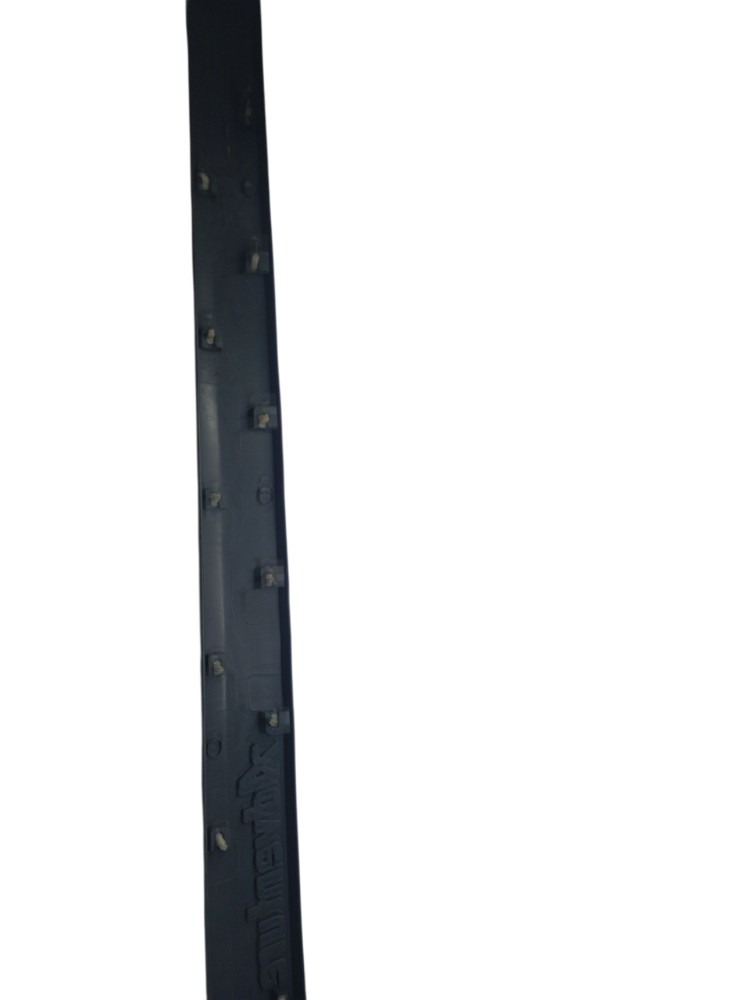 Moldura Friso Porta Esquerdo Strada Adventure 3