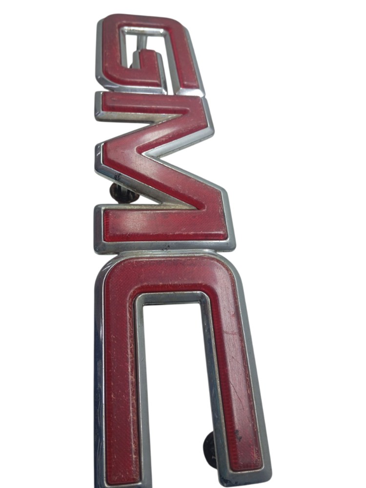 Emblema Da Grade Dianteira Do Gmc Terrain 5