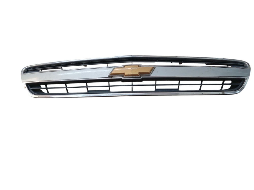 GRADE PARA-CHOQUE FRONTAL GM MERIVA 2009/2013 4