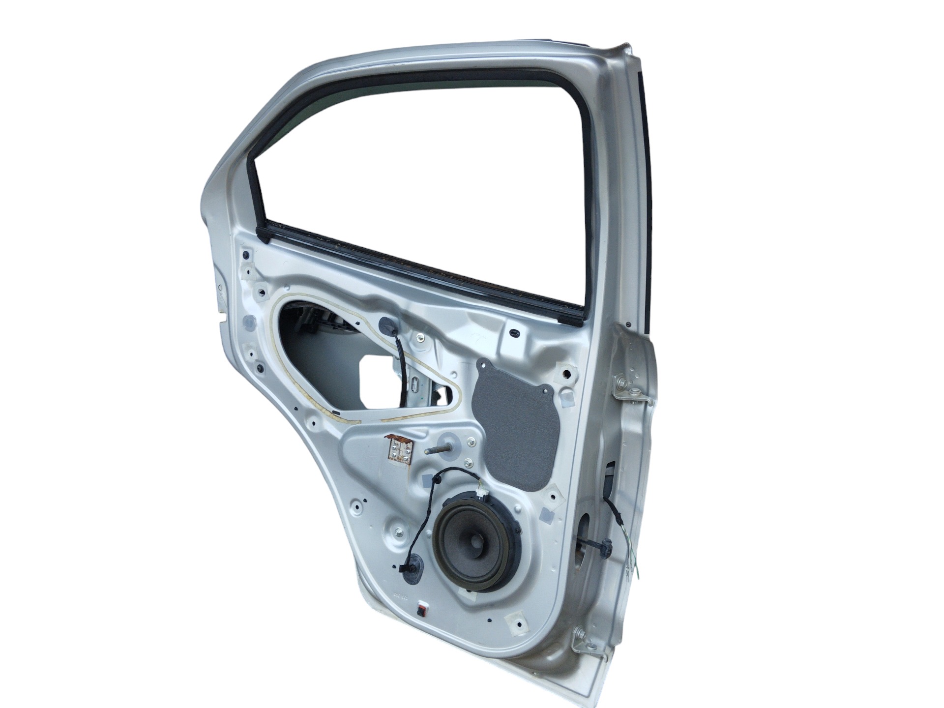 Porta Traseira L/e Ford Ka 2015 2016 2017 2018 C/ Detalhe Traseira Esquerdo 3