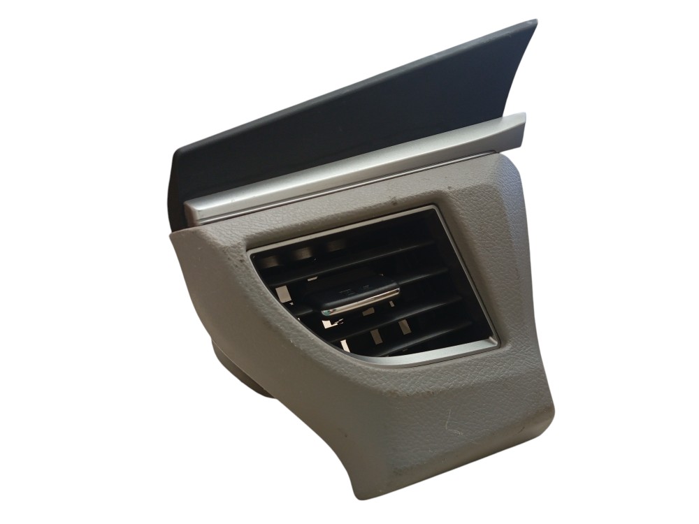 Moldura Do Difusor De Ar L/e Toyota Corolla 2016/18 2