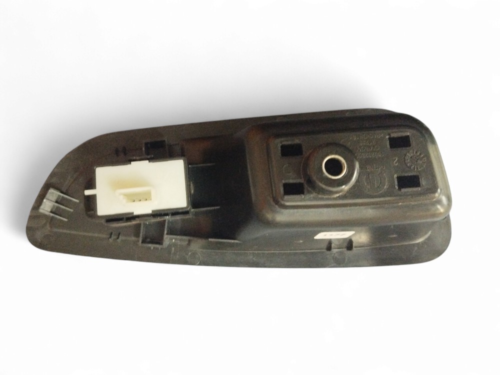 COMANDO BOTÃO ELÉTRICO TRASEIRO L/E FIAT ARGO/CRONOS 18 A 23 5