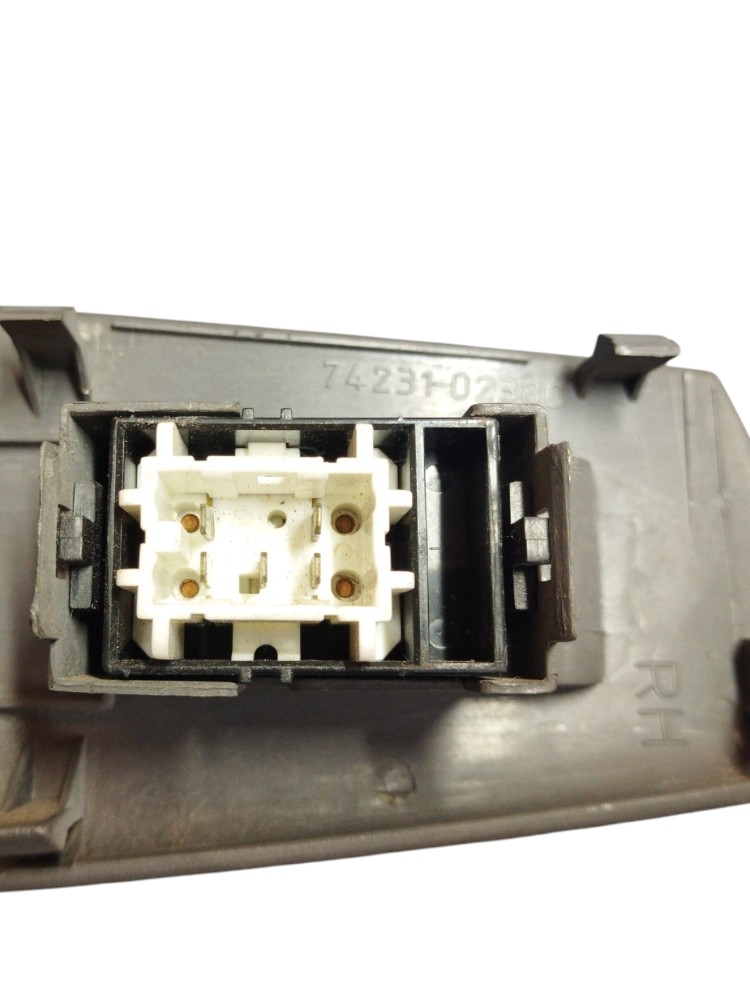 COMANDO BOTAO VIDRO ELETRICO DIANTEIRO L/D COROLLA 2002 A 08 6