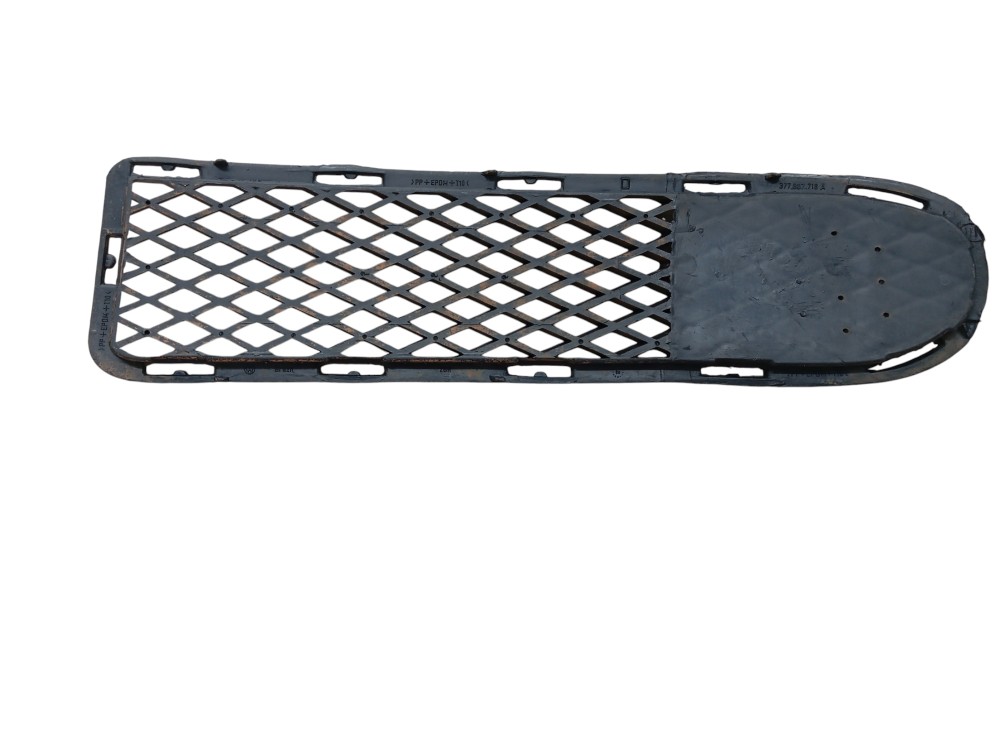 Grade Do Para-choque Dianteiro Direito Volkswagen Gol Parati 1