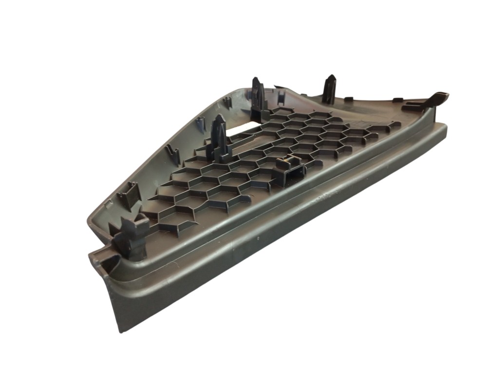 TAMPA ACABAMENTO LATERAL L/E GM ONIX PLUS 2022/2024 4