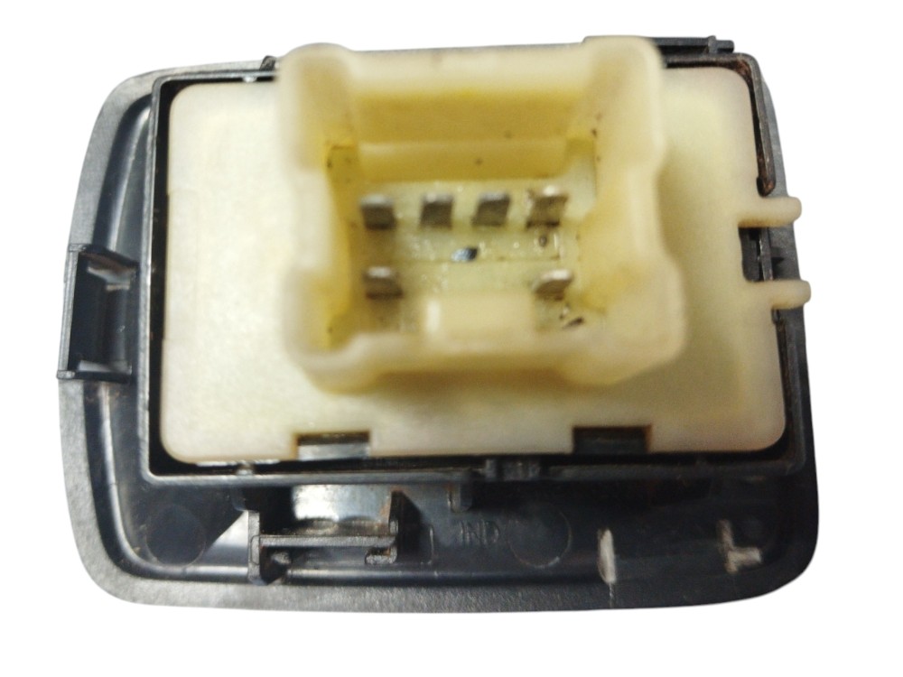 BOTAO ELETRICO VIDRO DIANTEIRO SANDERO LOGAN CLIO L/D 15-17 5