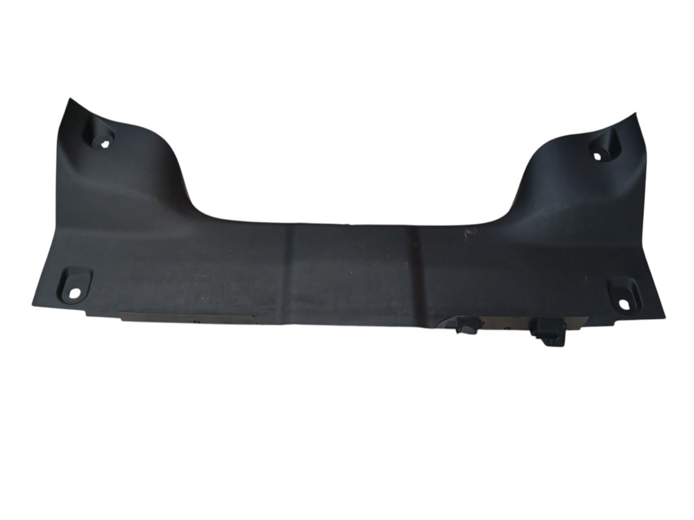 Moldura Painel Traseiro Inferior Porta Mala Ford Mustang
