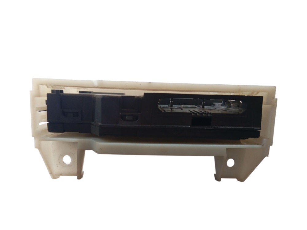 MODULO CENTRAL PARTIDA RENAULT CAPTUR 2017 A 2019 8