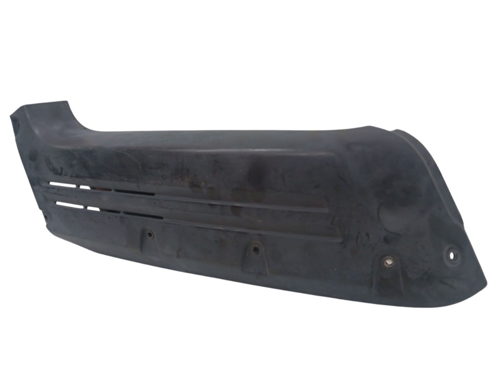 Moldura direita vídro traseiro Fiat Strada 2008/12 6