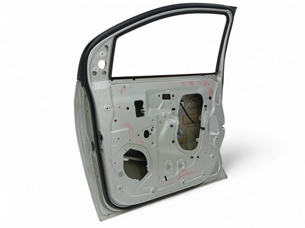 Porta Dianteira L/d Chevrolet Spin 2012 A 2022 C/detalhes Dianteira Direito Prata 6