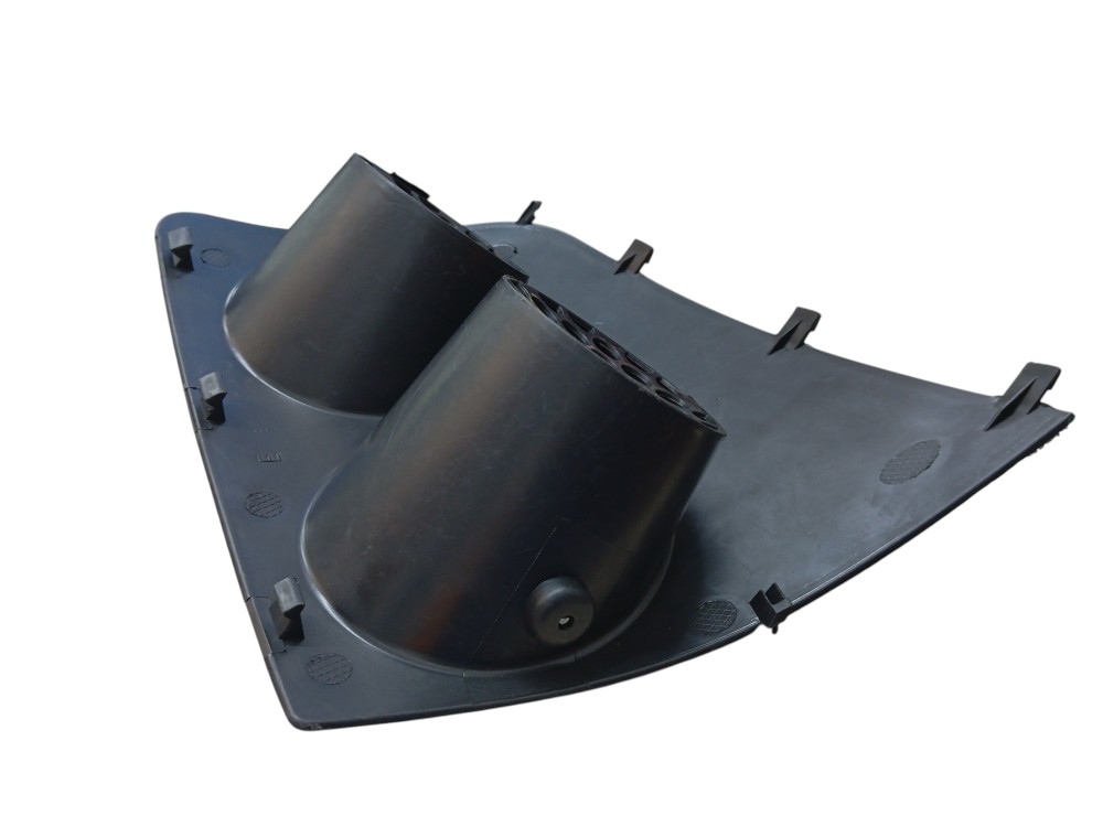 MOLDURA DO FAROL DE MILHA FIAT STRADA FIRE 2006/09 L/E 4