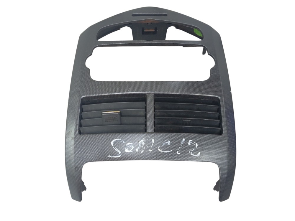 Moldura De Ar Difusor Chevrolet Sonic 2011/2012/2013