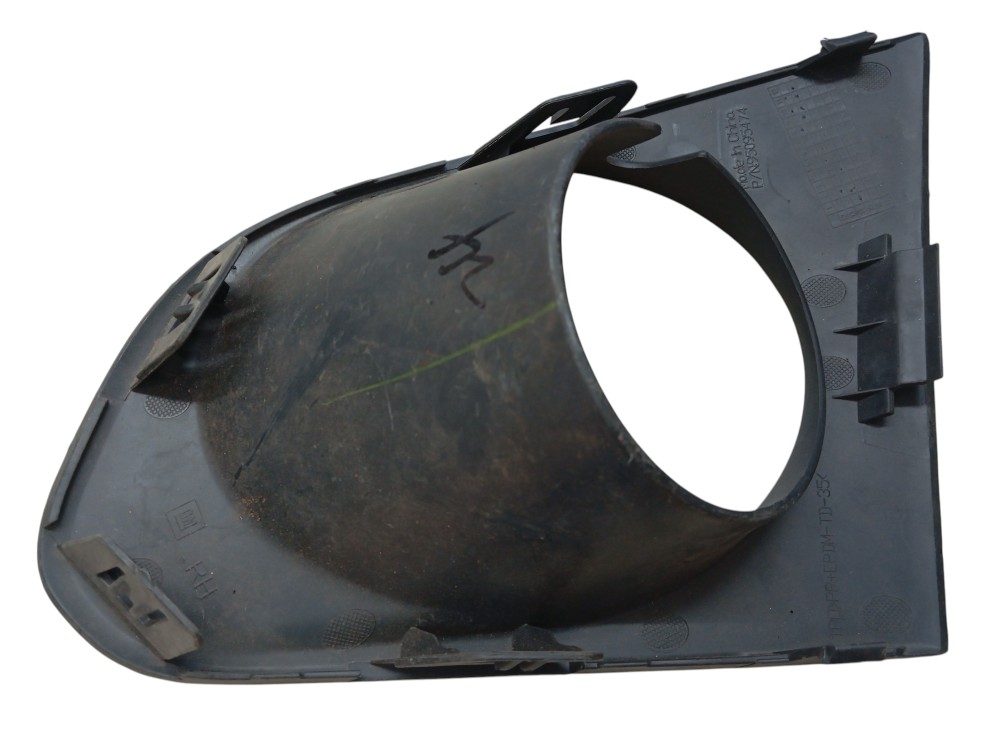 MOLDURA DO FAROL DE MILHA DIREITO CHEVROLET TRACKER 2014/16 5