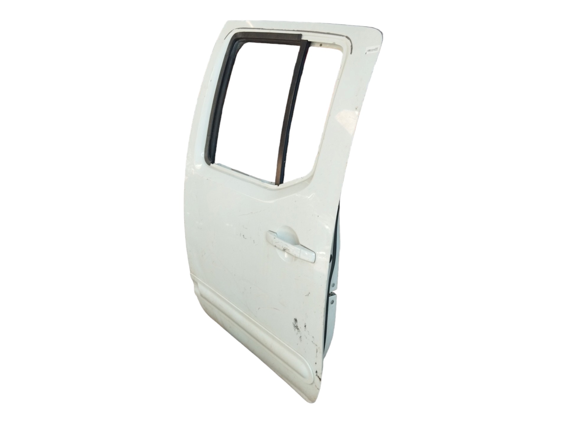 Porta Traseira L/e Nissan Frontier 2013/16 C/detalhes – Traseira – Esquerda – Branca 3