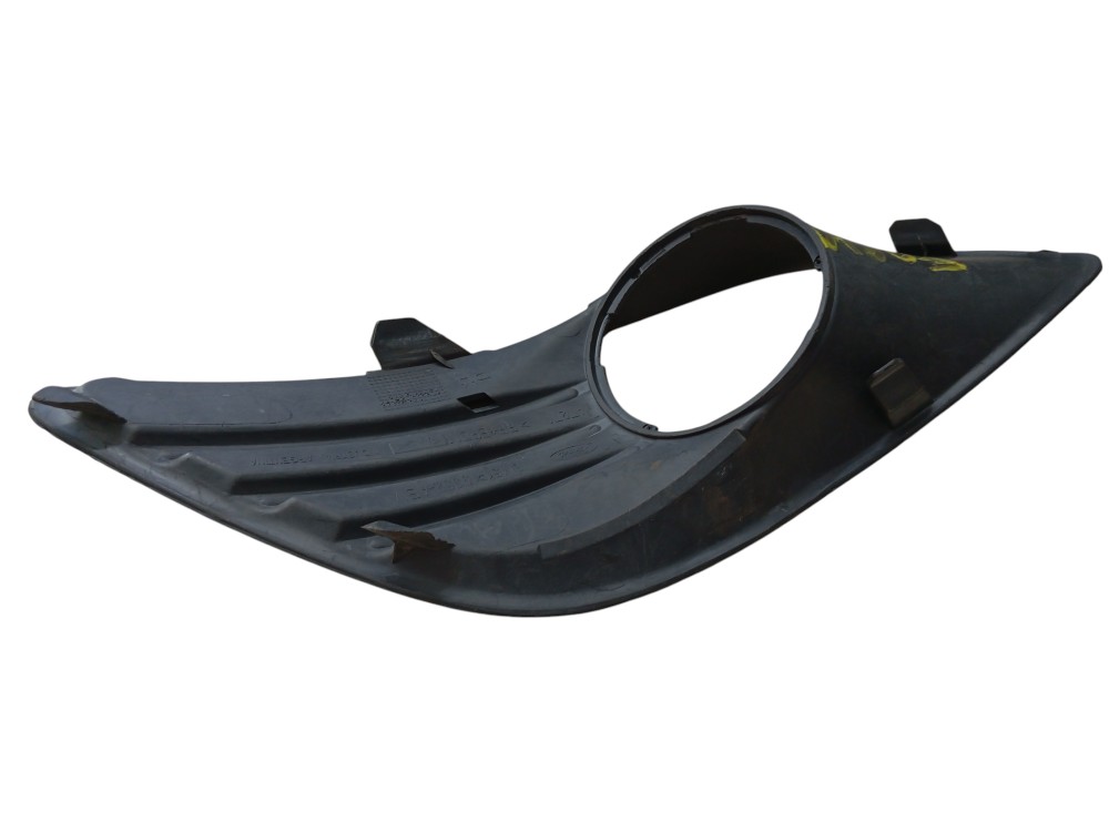 MOLDURA DO FAROL DE MILHA DIREITA FORD FIESTA 2011/12 5